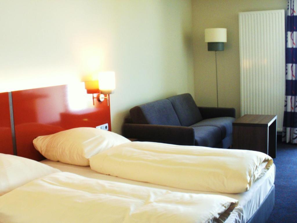 Iq-Hotel Ulm Exterior foto